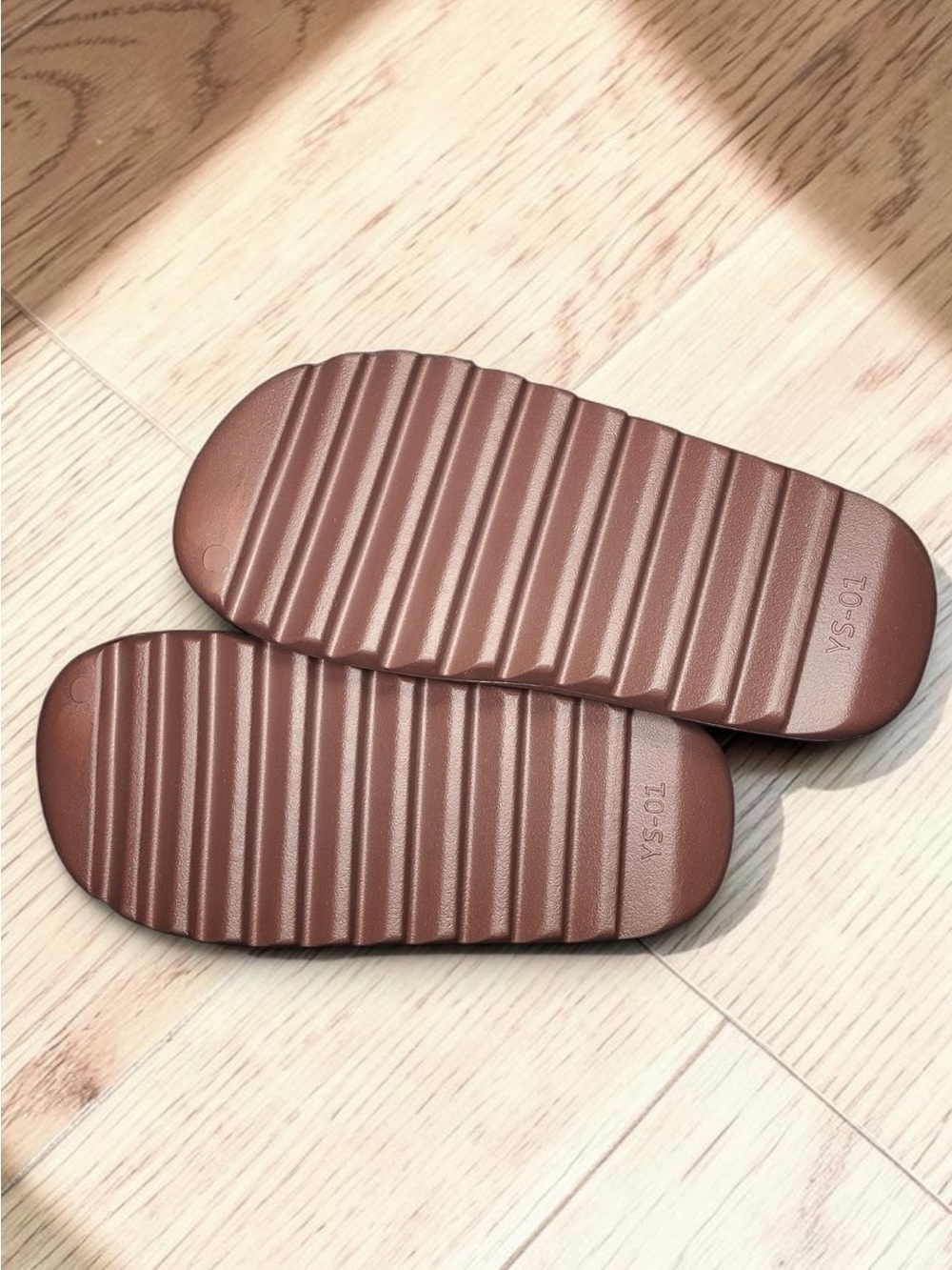 YS-01 Slides – Fudge – Brand New - sizes 5-16 - Picture 8 of 8